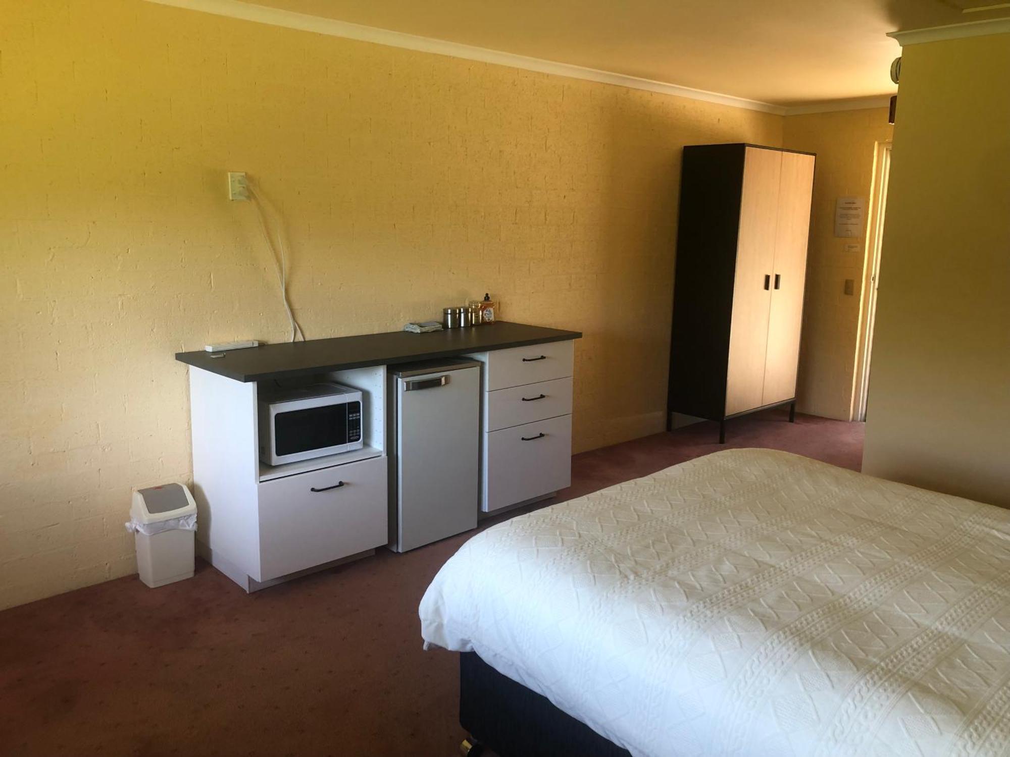 Colonial Inn Guest Rooms Yackandandah Экстерьер фото