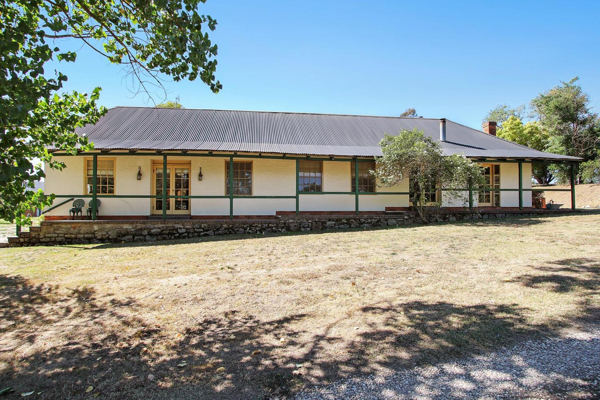 Colonial Inn Guest Rooms Yackandandah Экстерьер фото