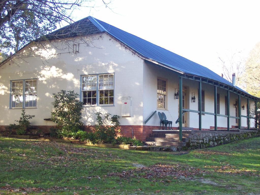 Colonial Inn Guest Rooms Yackandandah Экстерьер фото